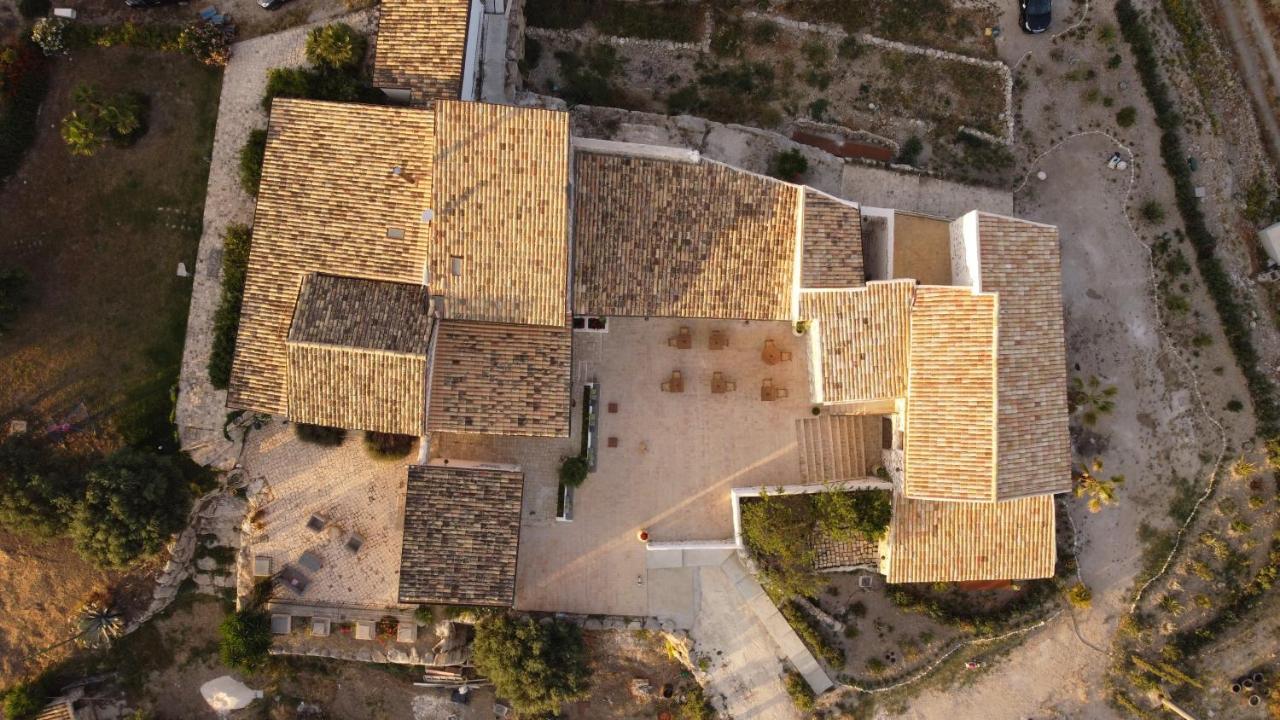 Готель Borgo Delle Pietre Порто-Емпедокле Екстер'єр фото