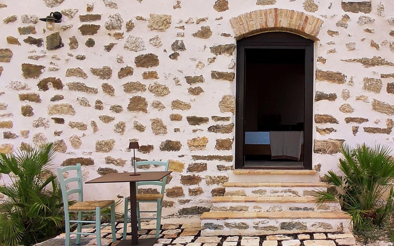 Готель Borgo Delle Pietre Порто-Емпедокле Екстер'єр фото